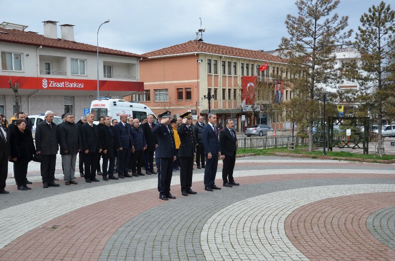 18 Mart Şehitleri Anma Ve Çanakkale Zaferinin 108. Yıldönümü Nedeni İle İlçemizde Program Düzenlendi