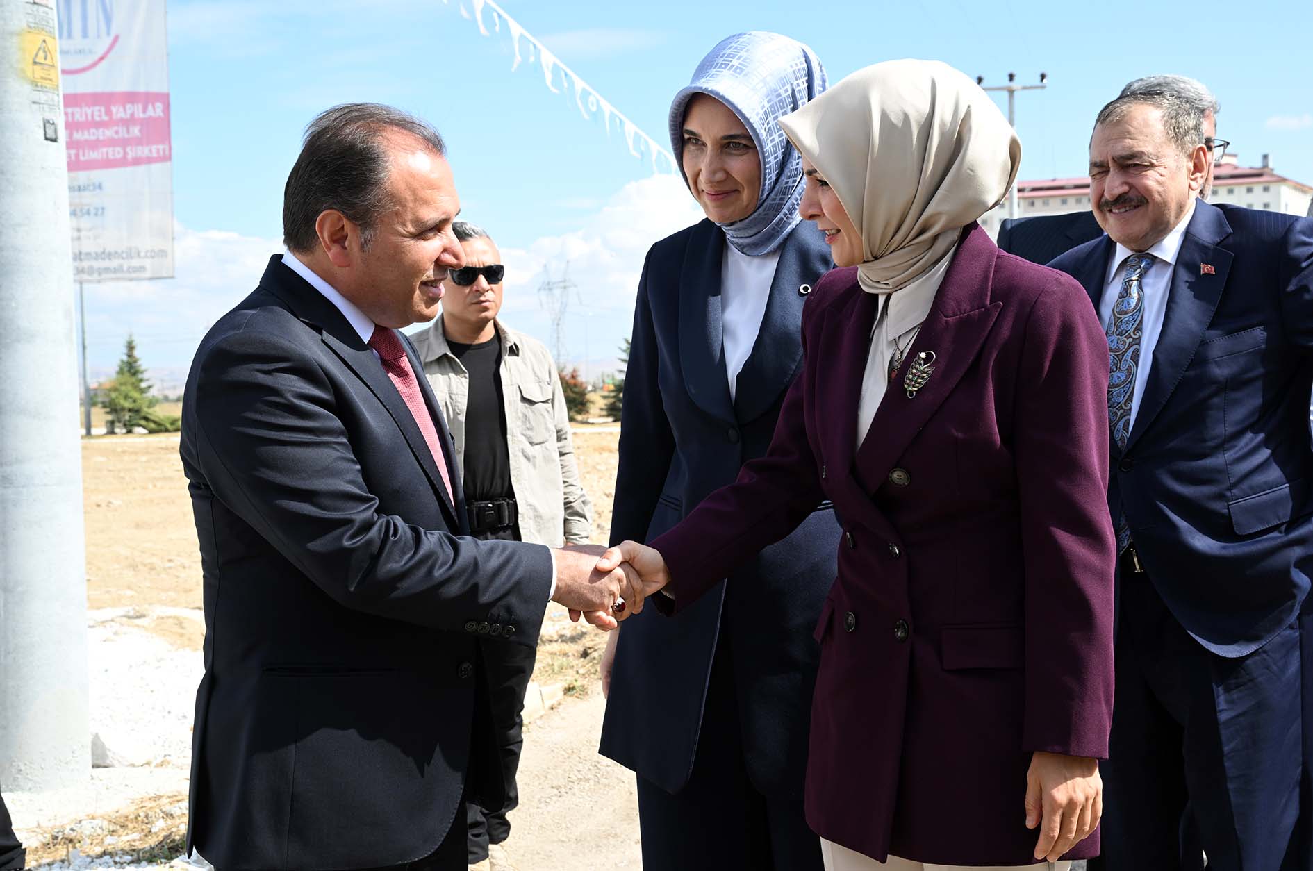 Afyon Kocatepe Üniversitesi İlahiyat Fakültesi H