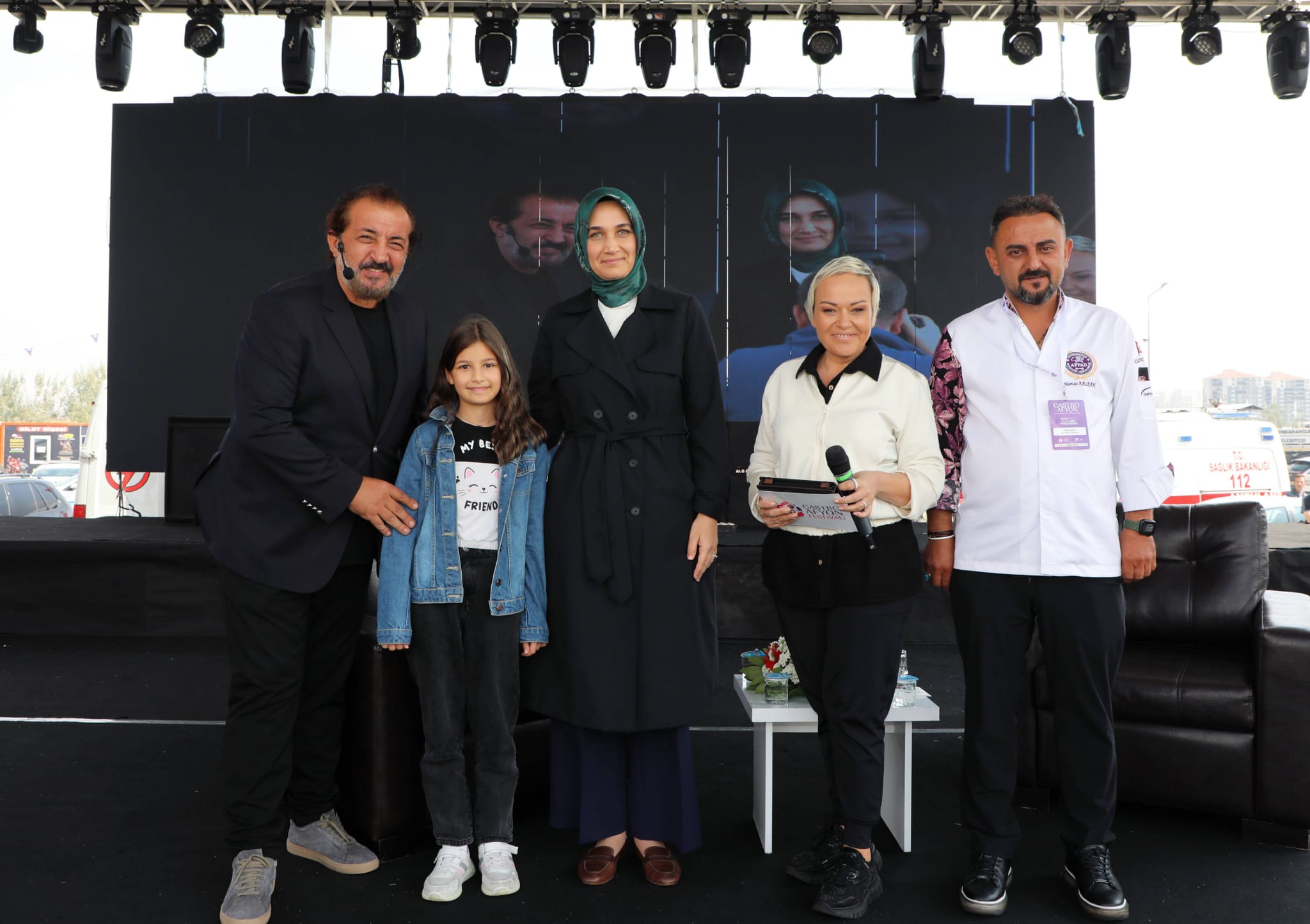 Uluslararası Gastro Afyon Lezzet ve Turizm Festivali'nde Vali Doç. Dr. Kübra Güran Yiğitbaşı söyleşilere katıldı