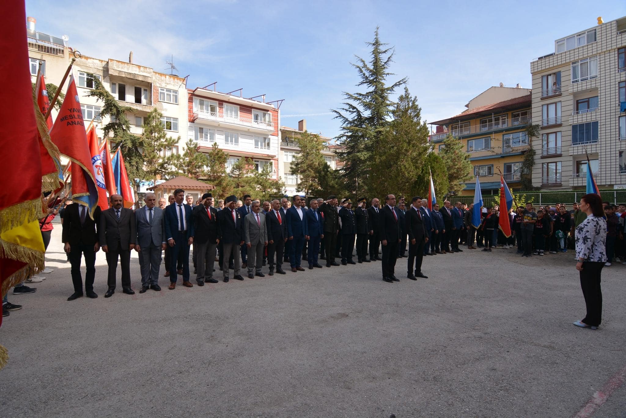 Cumhuriyet Bayramı kutlamaları Sandıklı'da yapıldı