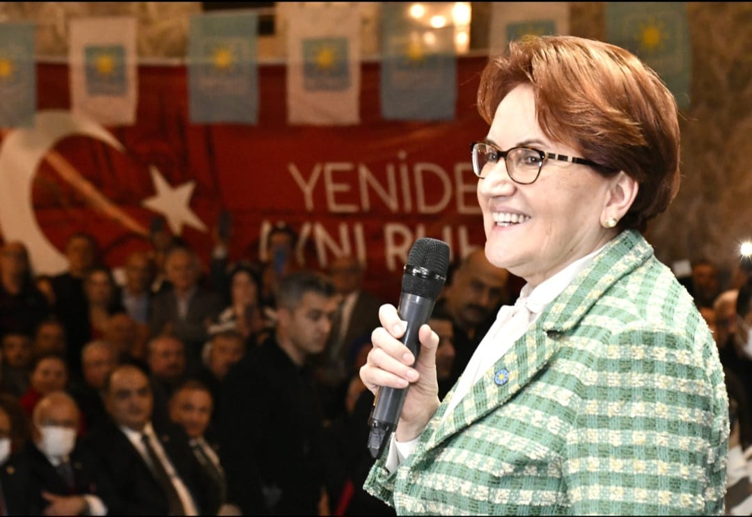 İYİ Parti Genel Başkanı Meral Akşener, Adana'da aday tanıtımında bulundu