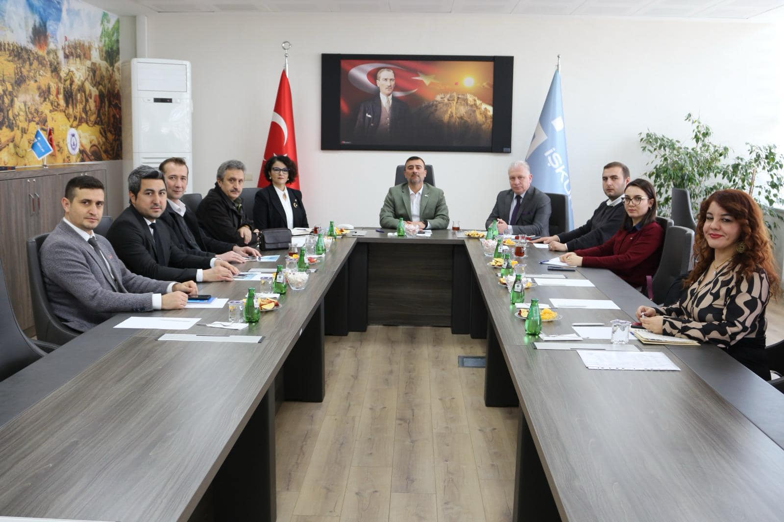 Yerel kadın girişimcilerin desteklendiği bir toplantı düzenlendi.