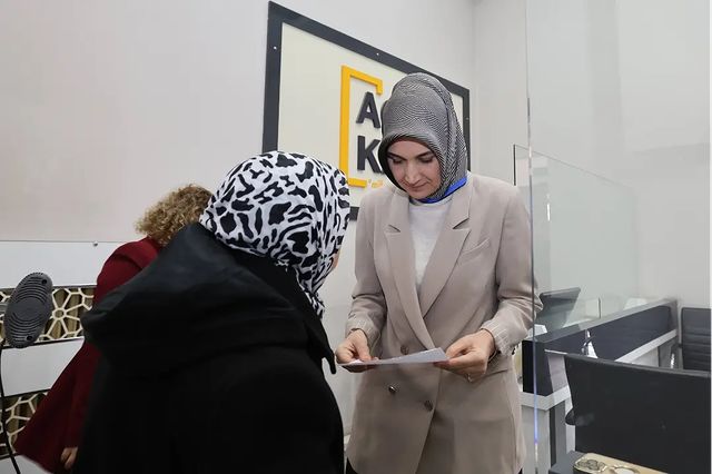 Afyonkarahisar'da Yerel Yönetim, Vatandaşların Taleplerini Dinlemeye Devam Ediyor