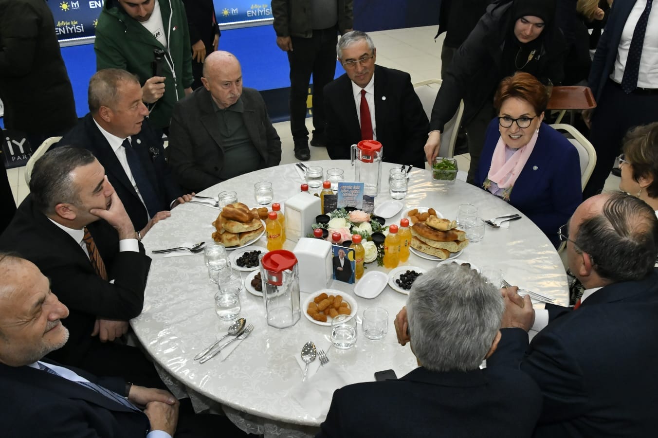 İyi Parti Milletvekili Hakan Şeref Olgun ve Meral Akşener, Artvin'i ziyaret etti!