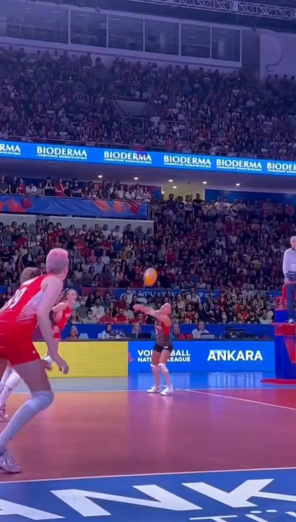 A Milli Kadın Voleybol Takımı Çeyrek Finalde