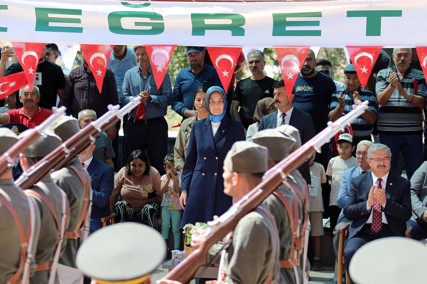 
Kurtuluş Savaşı Zaferi Büyük Taarruz'un 102. Yıl Dönümünde Anıtaya Şehitleri Unutulmadı
