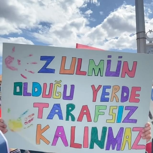 Şuhut Milli Eğitim Müdürlüğü, Gazze halkına dayanışma mesajı yayımladı