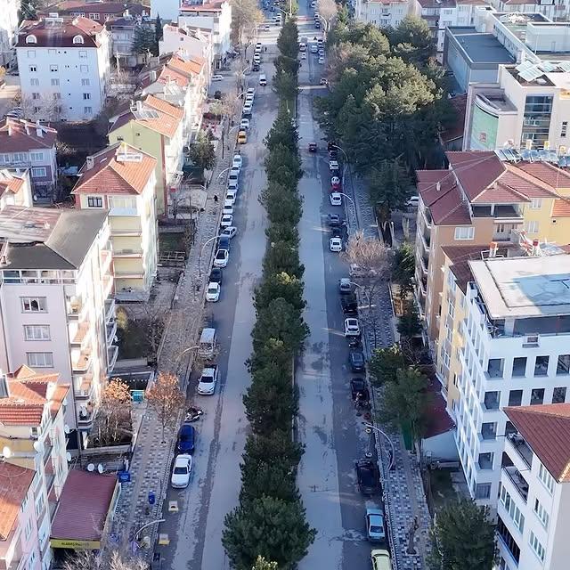 Şehirde Temizlik ve Yenileme Faaliyetleri Sürüyor