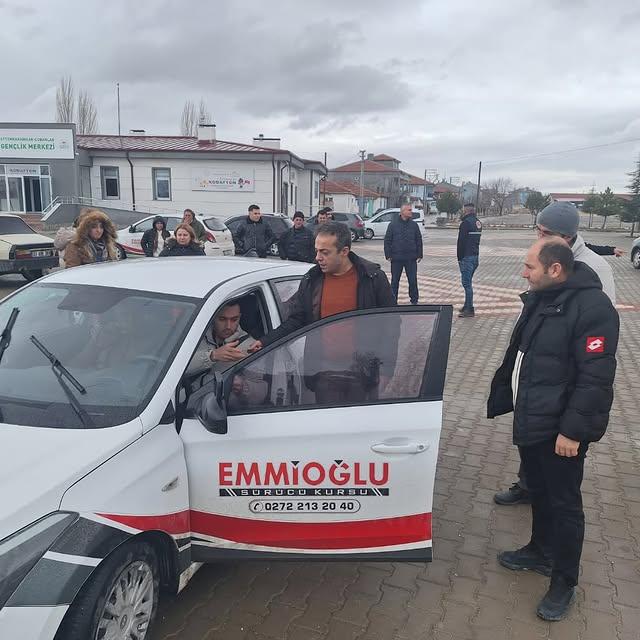 Çobanlar Halk Eğitim Merkezi'nde Motorlu Taşıtlar Direksiyon Usta Öğreticiliği Kursu Açıldı