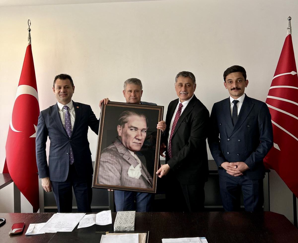 CHP Burdur İl Başkanı ve İl Başkan Yardımcısı, CHP Genel Merkezini Ziyaret Etti