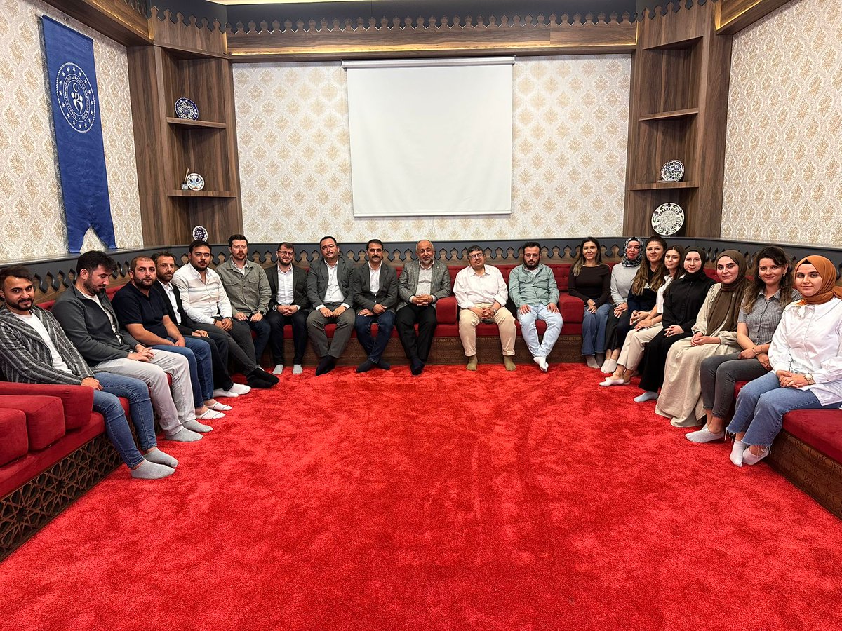 Afyonkarahisar Gençlik Merkezi'nden İl Müdürüne Veda