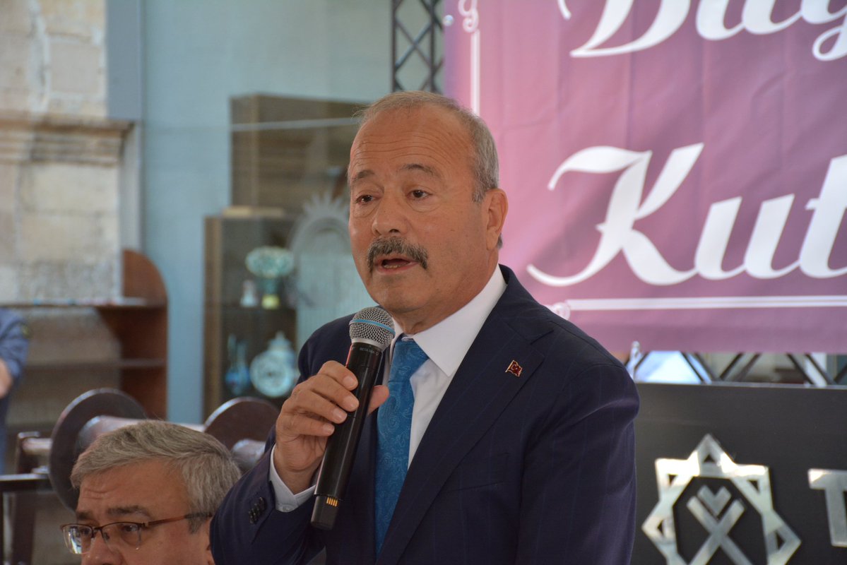 Afyonkarahisar'da Resmi Bayramlaşma Programı Gerçekleştirildi